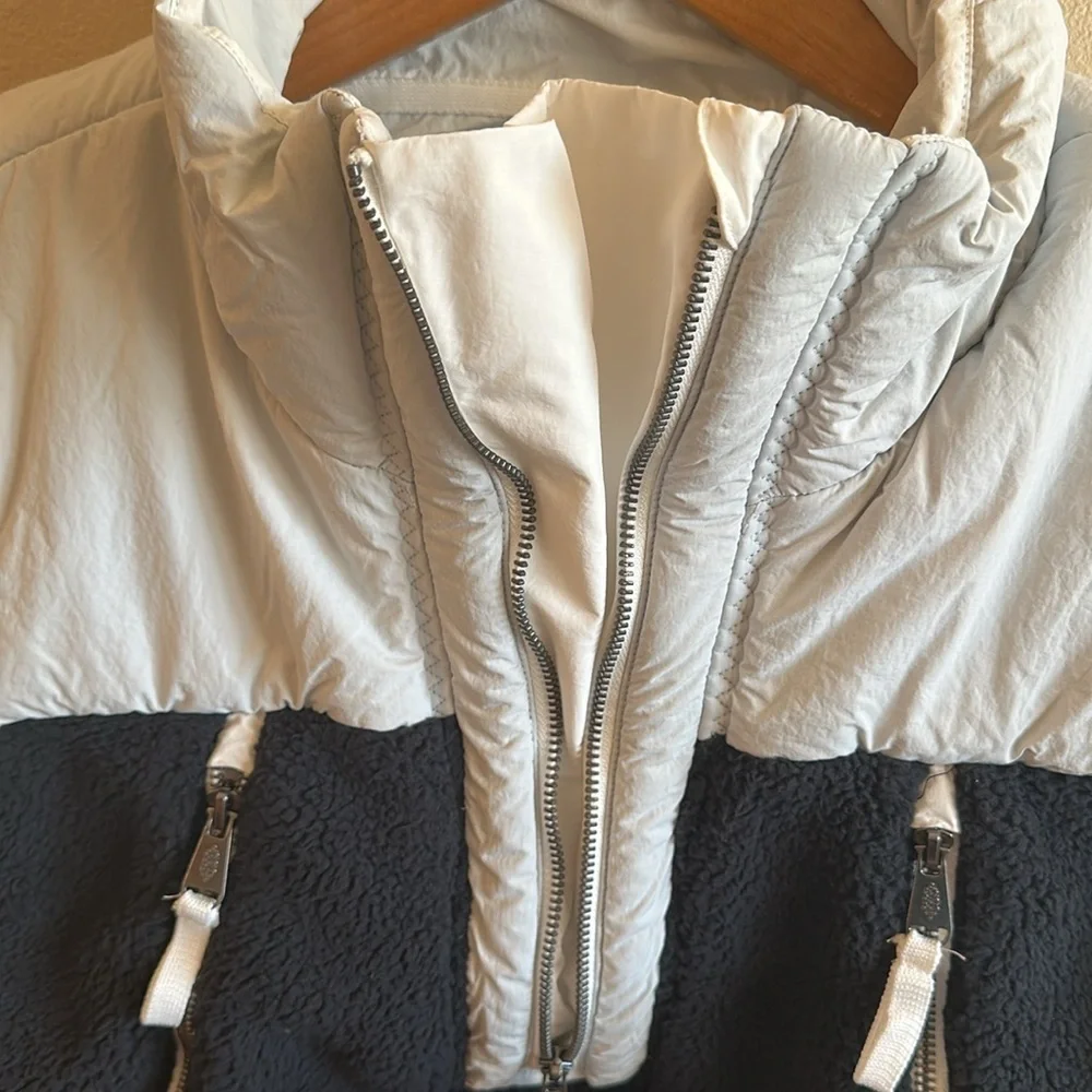 Free People Journey Ahead Vest Size XL Black Combo Half Zip NEW - Picture 6 of 13
